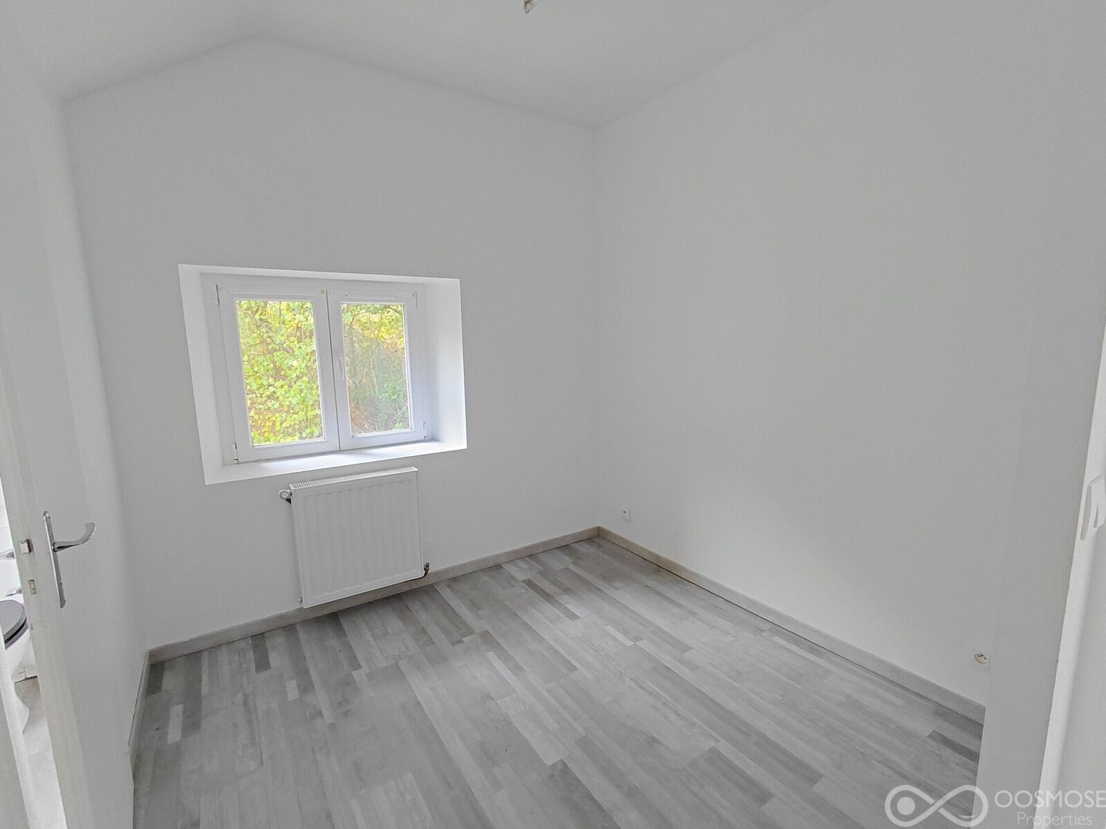 Maison rénovée 2 chambres 77 m² de superficie totale - 20260920 143839