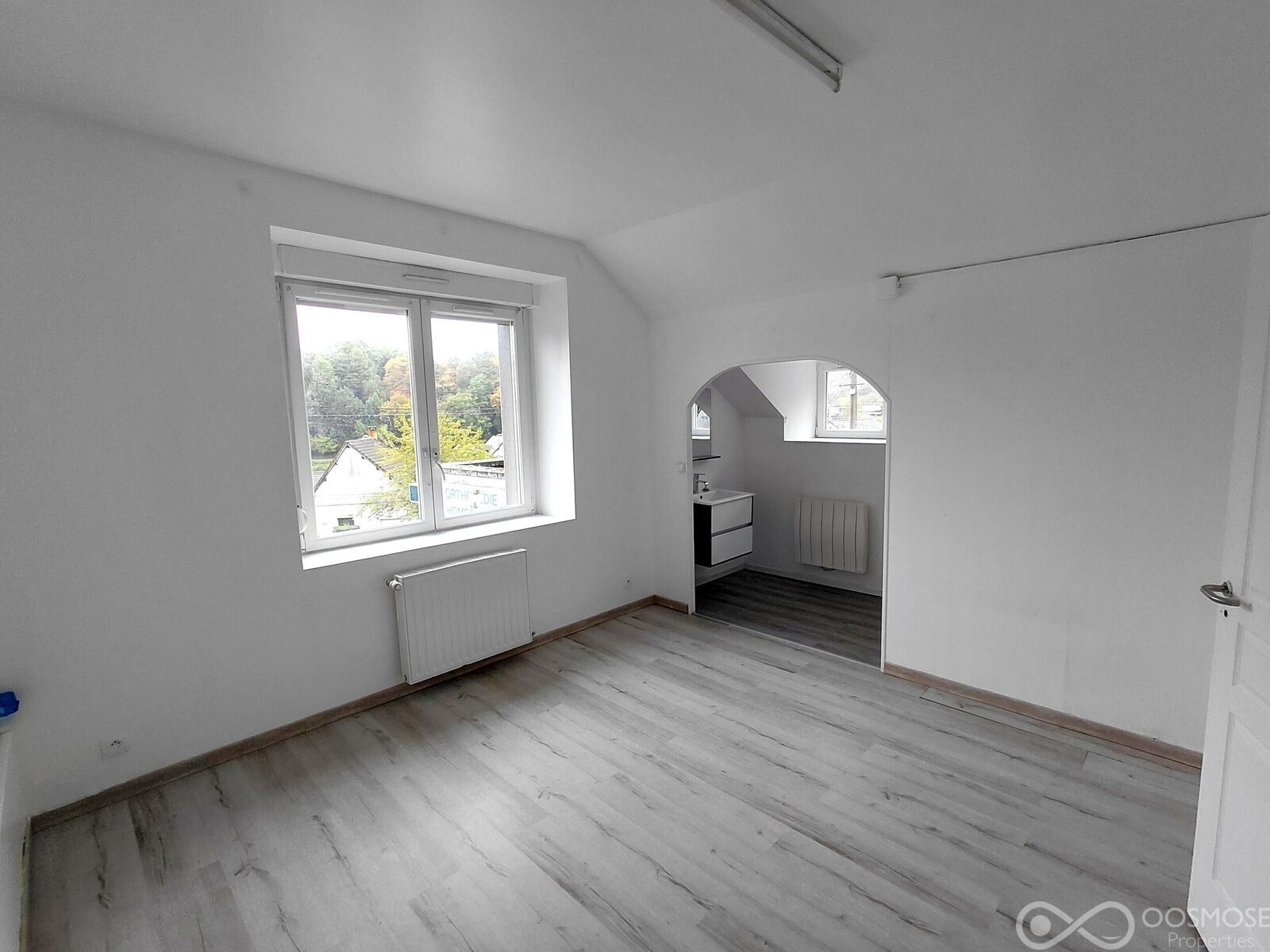 Maison rénovée 2 chambres 77 m² de superficie totale - 3